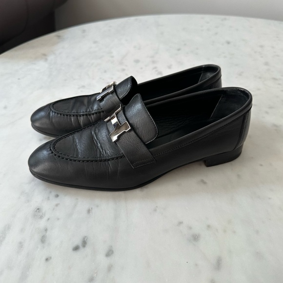 Classic Hermes loafers in black with silver buckle - Picture 3 of 6